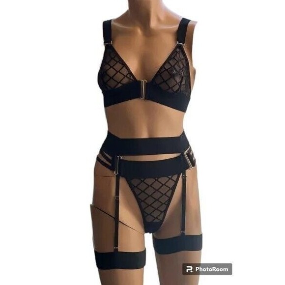 3 Piece Set Bra Thong Garter Size Small Black - Picture 2 of 10